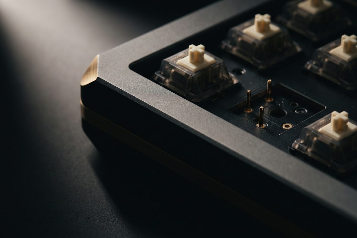 Switch plate and board, macro detail render