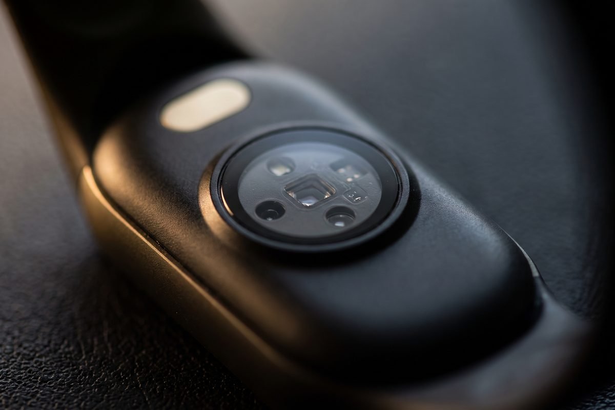 Sensor window, underside, macro detail render